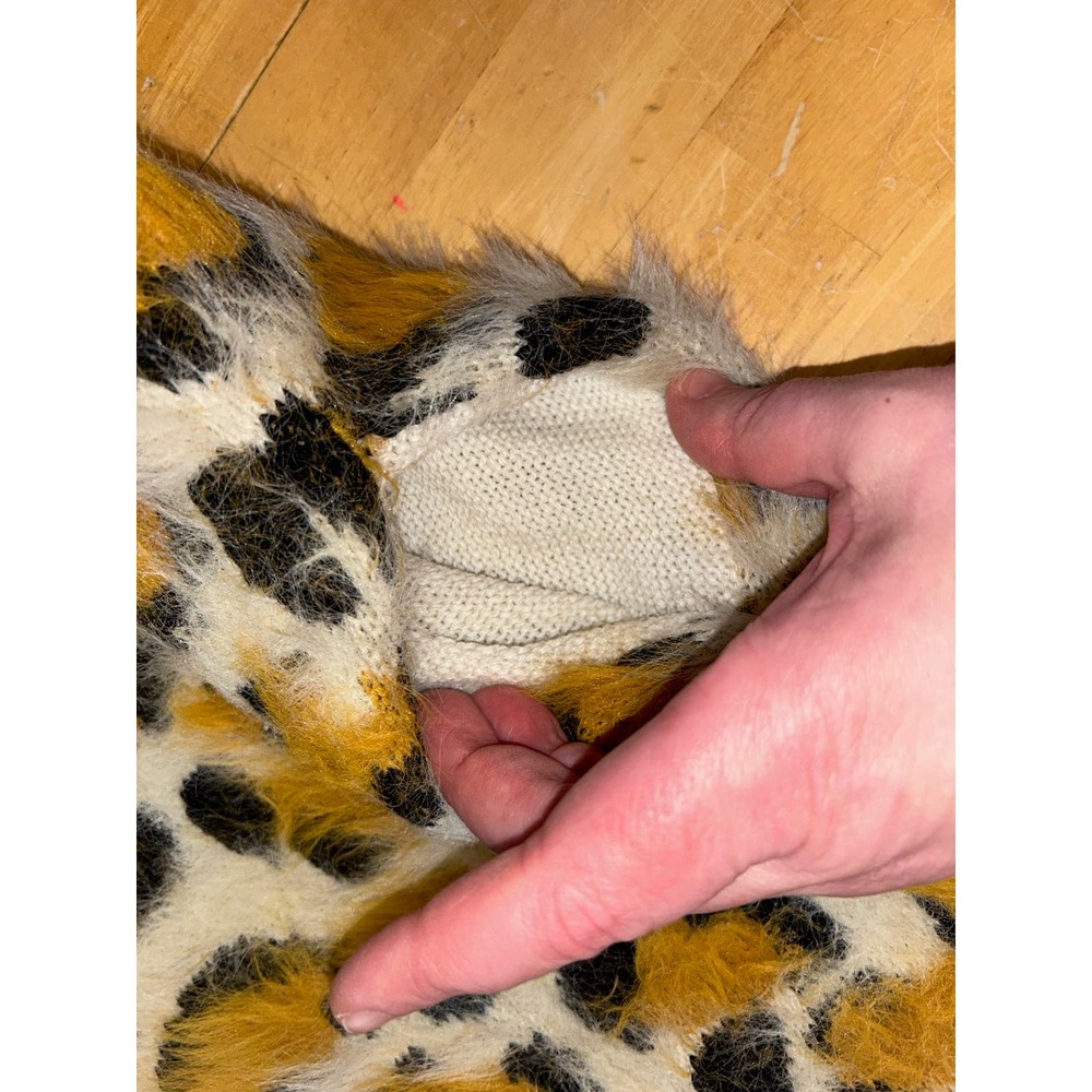 & Merci Boho Mustard Cheetah Print Fuzzy Cardigan Sweater Size Medium - Picture 4 of 8